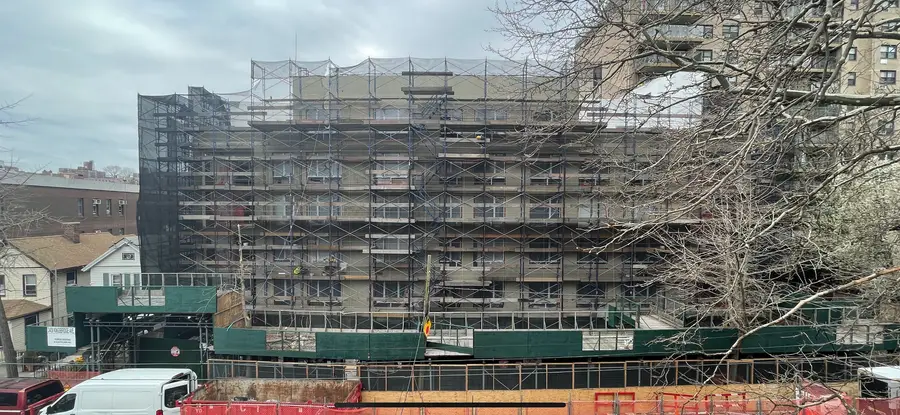 EIFS Work, Kingsbridge Avenue, Bronx, photo 1 of 25