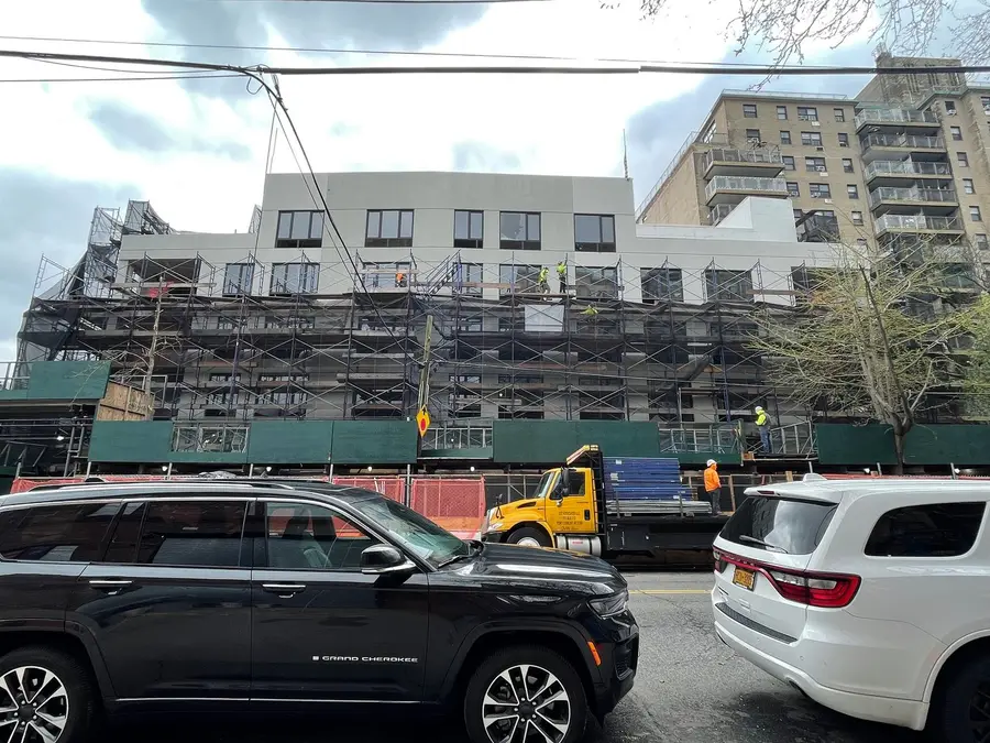 EIFS Work, Kingsbridge Avenue, Bronx, photo 22 of 25