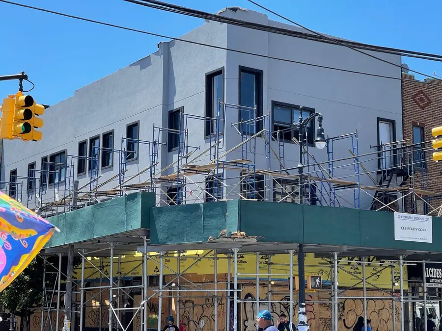 EIFS Work, Wyckoff Avenue, Brooklyn, photo 12 of 20