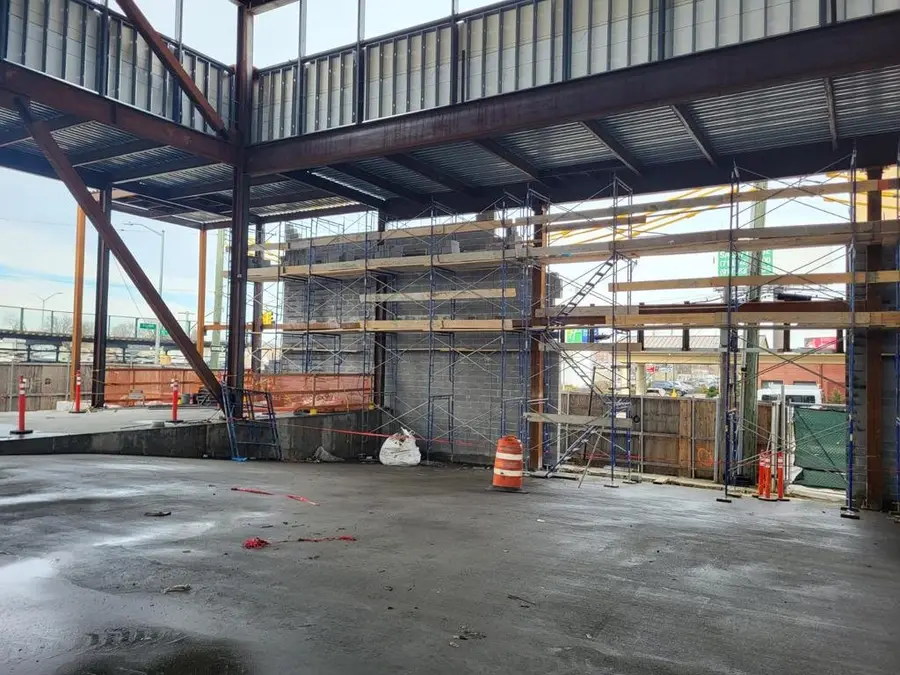 CMU Structure, JFK Logistics Center, photo 12 of 24