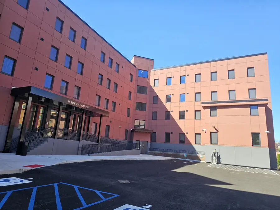 Mary the Queen, Yonkers, photo 17 of 20